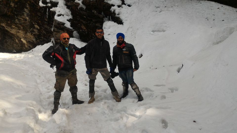 Photo of An Off-Beat Jungle Trip : Tirthan Valley - Jalori Pass - Narkanda 14/40 by Mohit Singh Arora