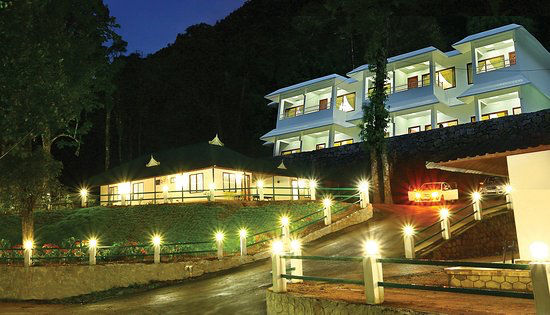 Photo of Munnar, Kerala, India by Chidhvila Reddy