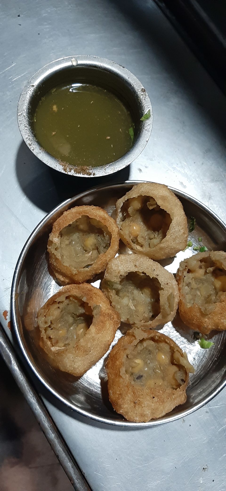 Photo of Kashi Chaat Bhandar, Ausangunj Road, Kachi Bagh, Jaitpura, Varanasi, Uttar Pradesh, India by Explore_with_Mohini