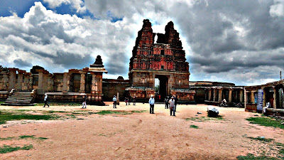 Photo of Don't Worry , Be Hampi :) by soulo wanderer
