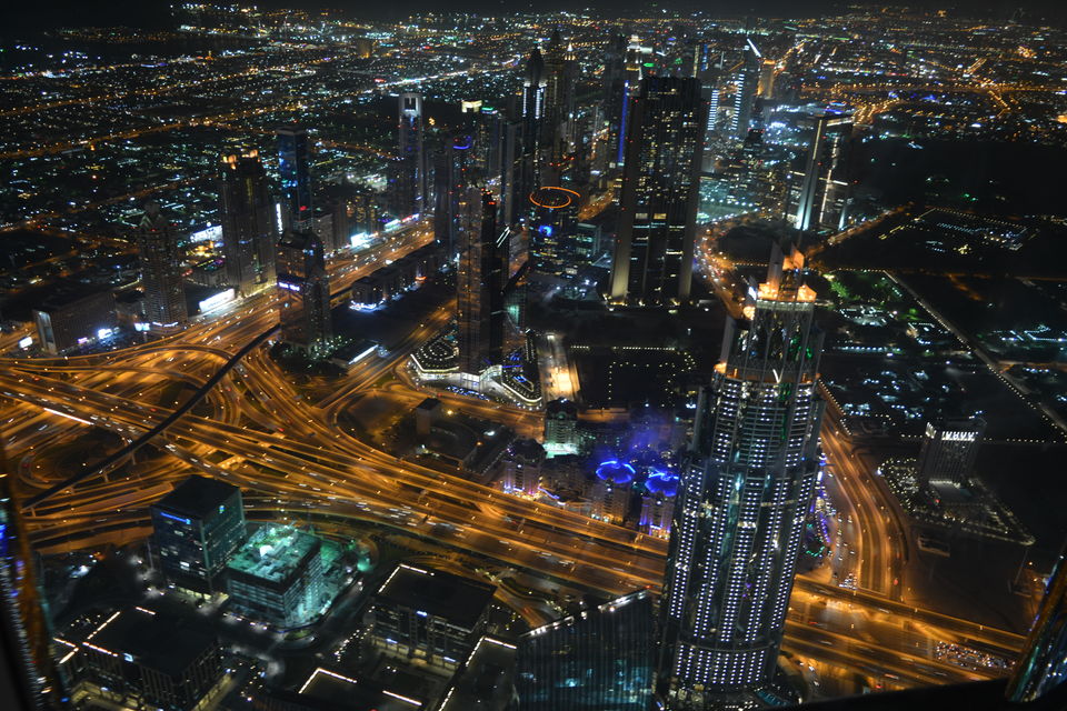 Photo of Burj Khalifa - Sheikh Mohammed bin Rashid Boulevard - Dubai - United Arab Emirates by Shaili Gupta