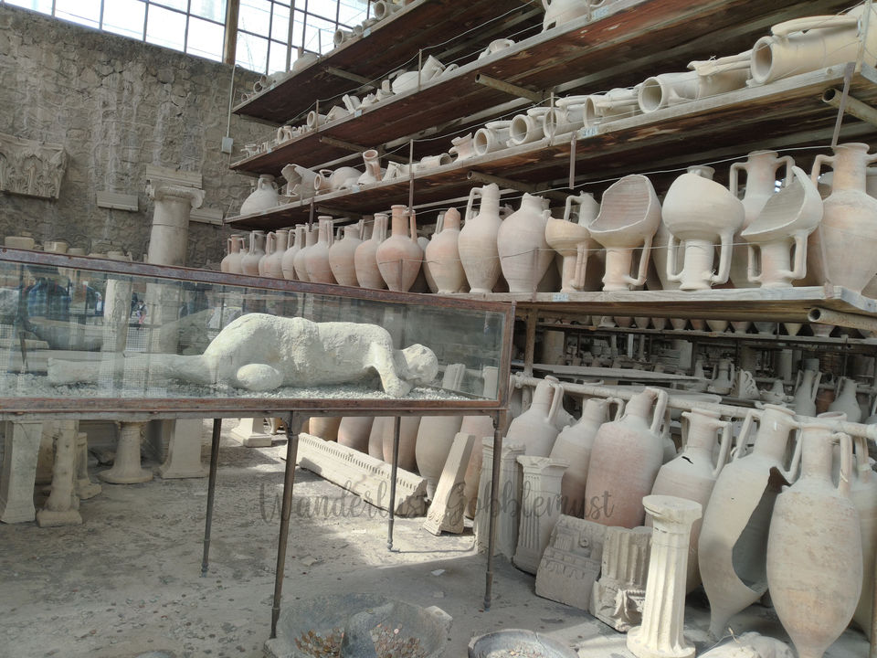 Photo of Don't miss out on a day trip to Naples and Pompeii from Rome! 15/39 by Wanderlust Gobblemust
