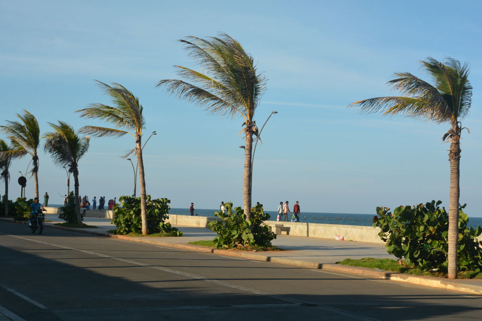 Photo of A Girl Who Have Never Seen The Ocean Before - Pondicherry Expedition by Albana Nadeem