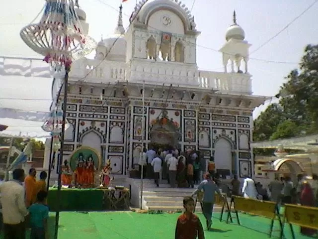 Photo of Ram Janki Mandir, Karhiya, Panna, Madhya Pradesh, India by Shikha Khare 