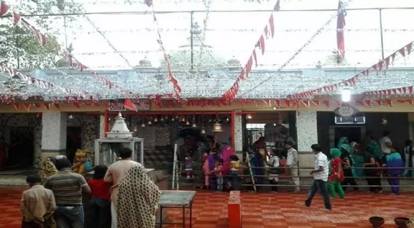 Photo of Badi Devi Ji Mandir, Beedi Colony, Panna, Madhya Pradesh, India by Shikha Khare 