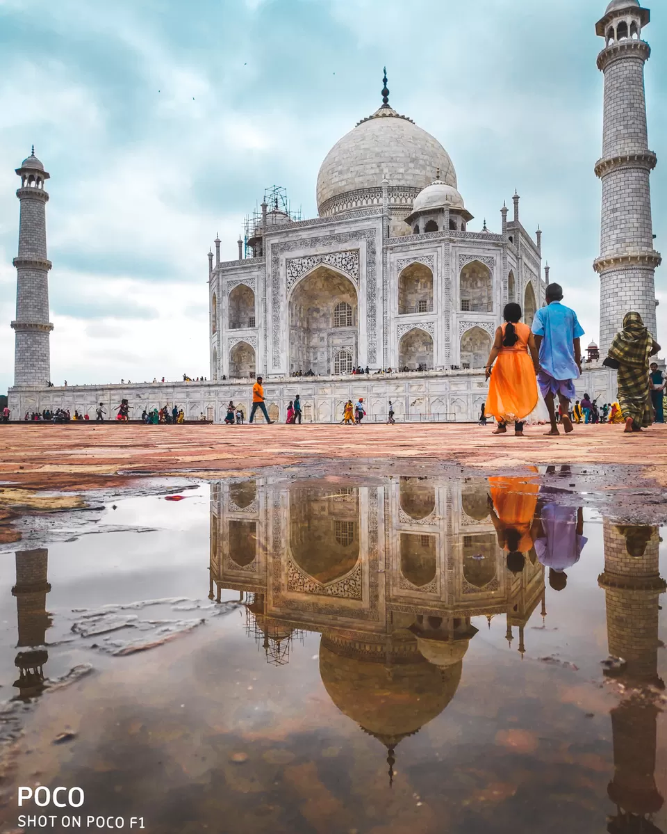 Photo of Agra - Taj Mahal by Shobhit Khatter