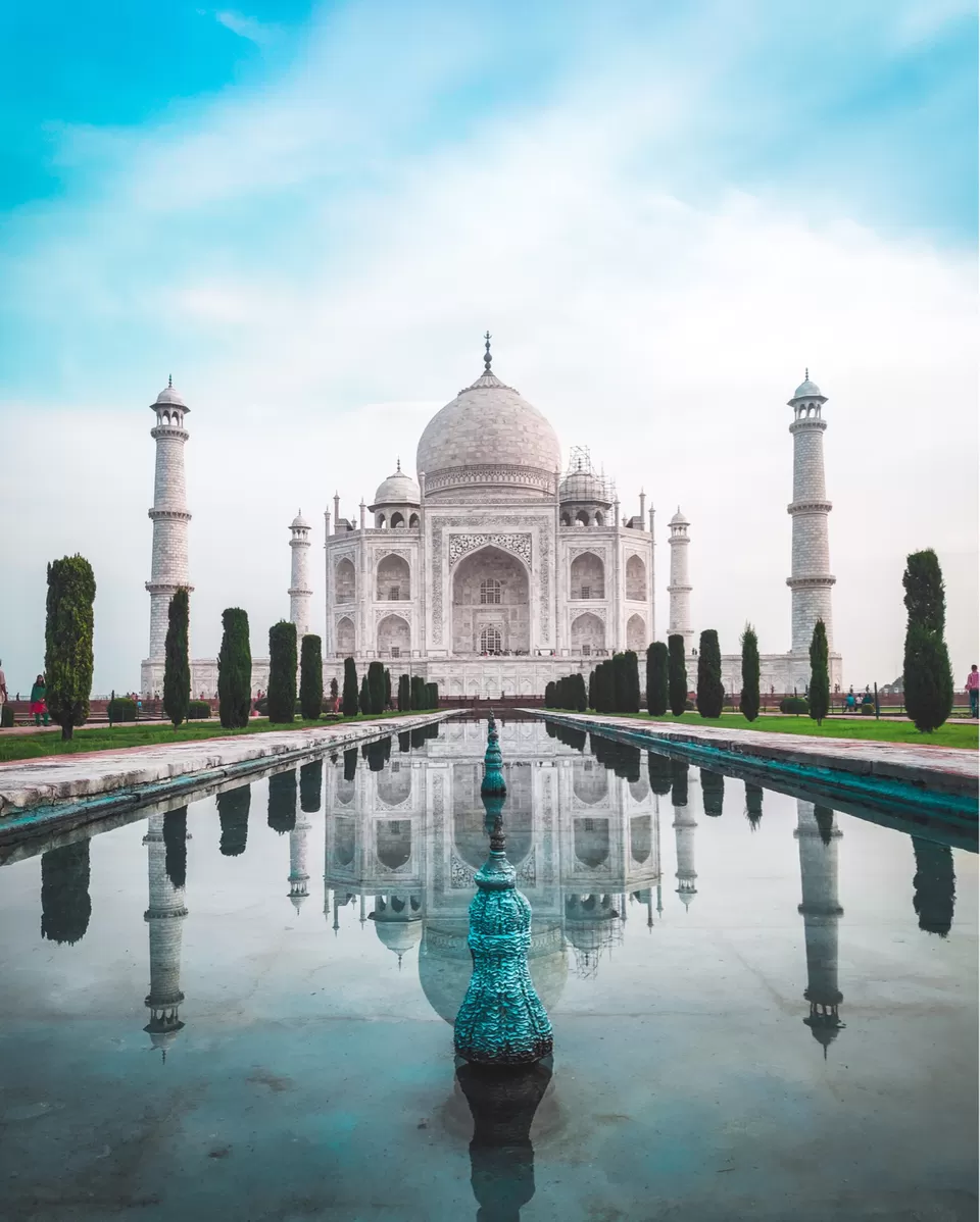 Photo of Agra - Taj Mahal by Shobhit Khatter