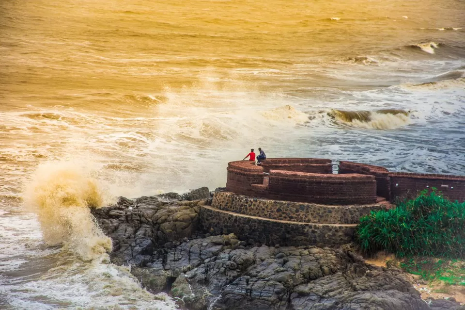 Photo of Bekal Fort, Bekal, Kerala, India by Akshay Bafna