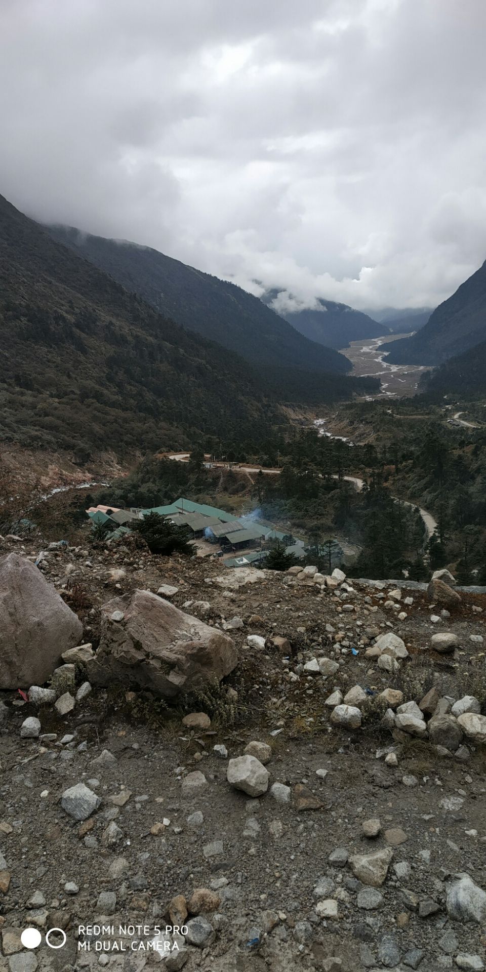 Photo of Zero Point Yumthang Valley, Sikkim, India by Ashish Bharti