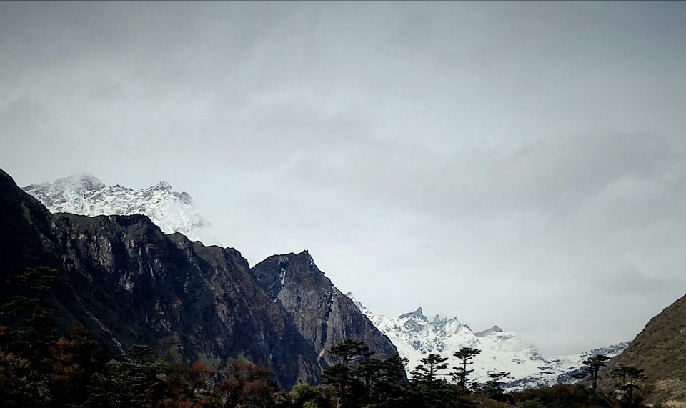 Photo of Kalapatthar, Unnamed Road, North Sikkim, Sikkim, India by Ashish Bharti