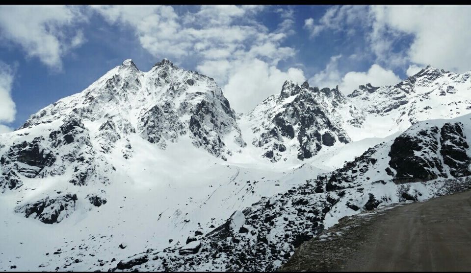 Photo of Kalapatthar, Unnamed Road, North Sikkim, Sikkim, India by Ashish Bharti