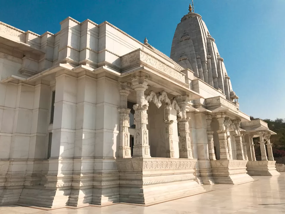 Photo of Birla Temple, Kotputli, Jodhpura Khola, Jaipur, Rajasthan, India by Purusottam Mohanty
