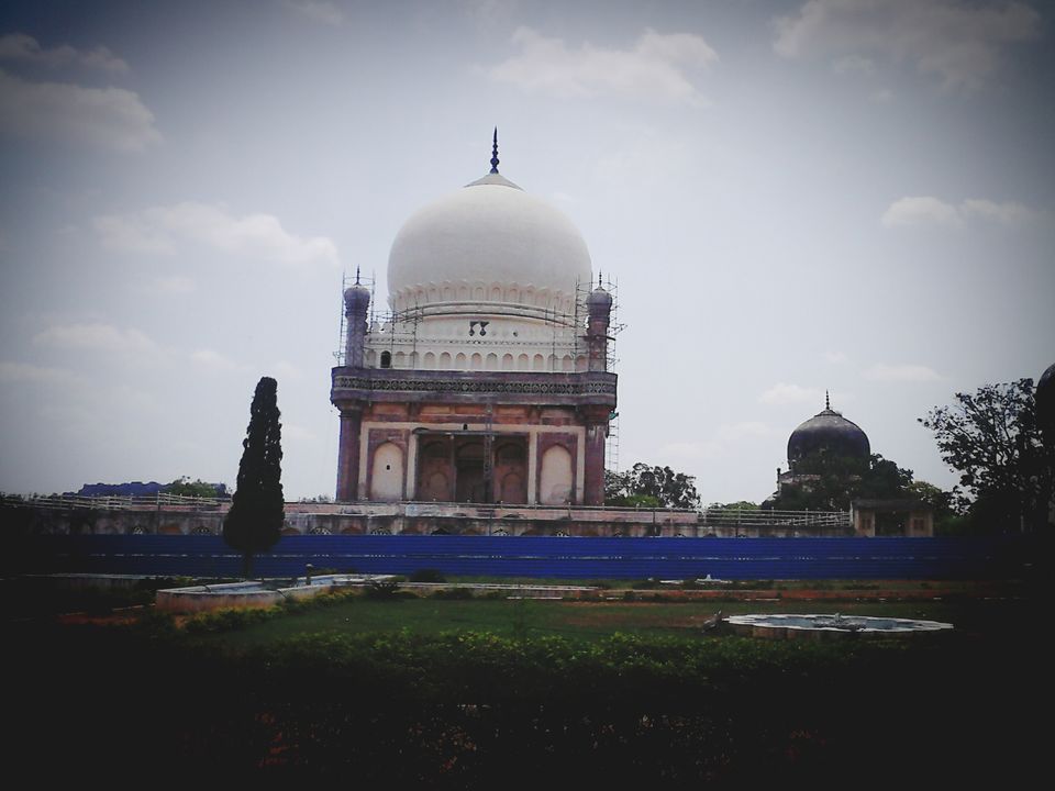 Photo of Qutub Shahi Tombs 16/20 by Vinay