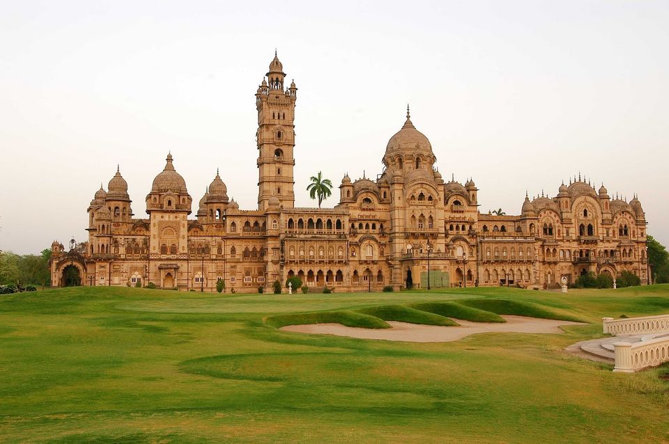 Photo of Most beautiful palaces of India 3/12 by Vinay