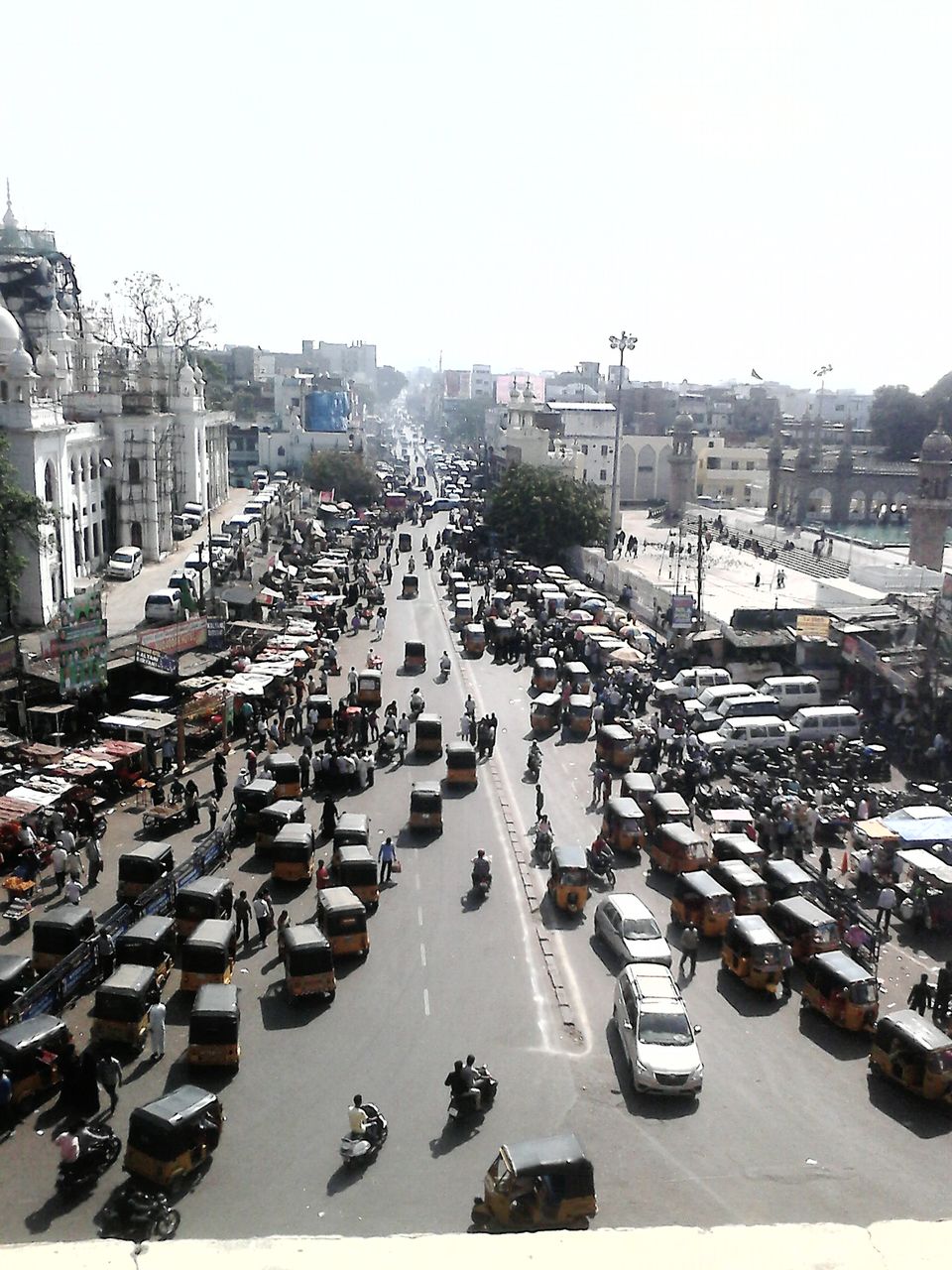 Photo of Charminar - The Icon of Hyderabad 7/10 by Vinay