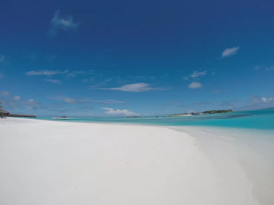 Photo of Anantara Dhigu Resort & Spa, Maldives, Kaafu Atoll, North Central Province, Maldives by Lisa 