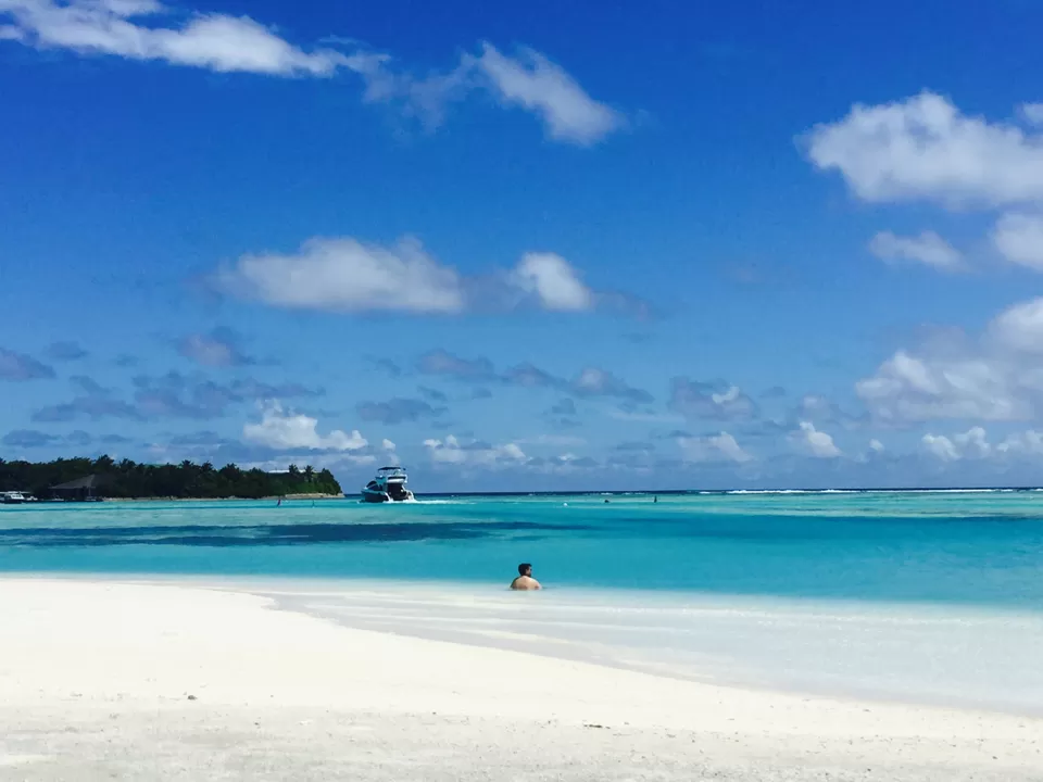 Photo of Anantara Dhigu Resort & Spa, Maldives, Kaafu Atoll, North Central Province, Maldives by Lisa 