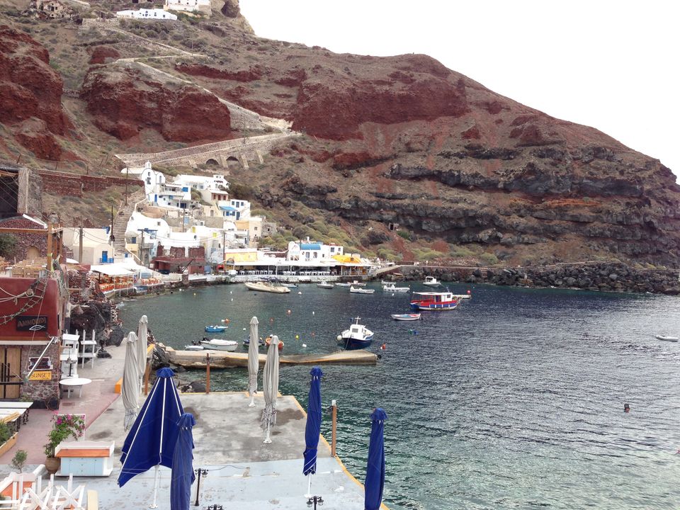 Photo of Amazing Santorini!! 9/10 by Lisa