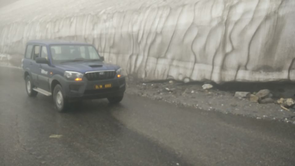Photo of 1 Beast, 3 Wanderers, 5 States, 11 Days, 3200 Kilometres, ∞ experiences – Leh'd in India! 2/78 by Jaswanth Jagadeesh Insta: #jaswantravels