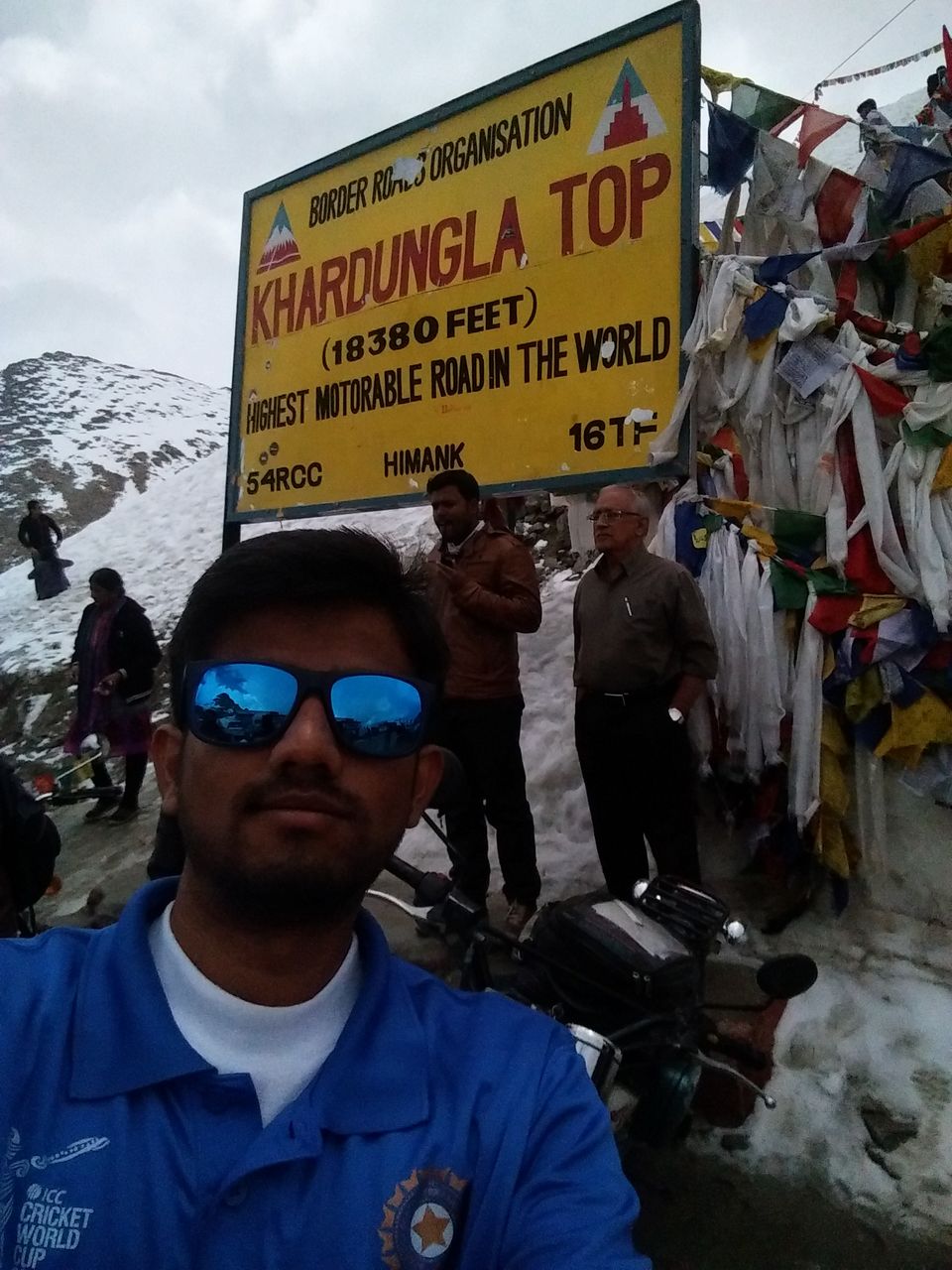 Photo of 1 Beast, 3 Wanderers, 5 States, 11 Days, 3200 Kilometres, ∞ experiences – Leh'd in India! 37/78 by Jaswanth Jagadeesh Insta: #jaswantravels