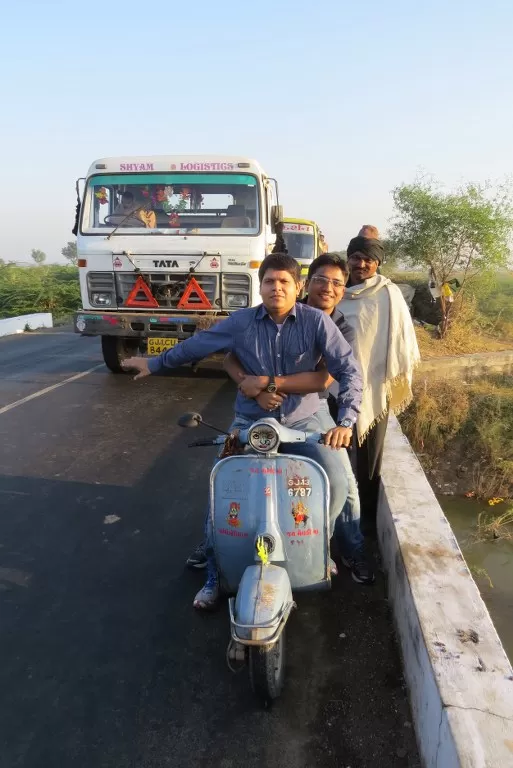 Photo of Vadodara, Vadodara, Gujarat, India by shankar rajan