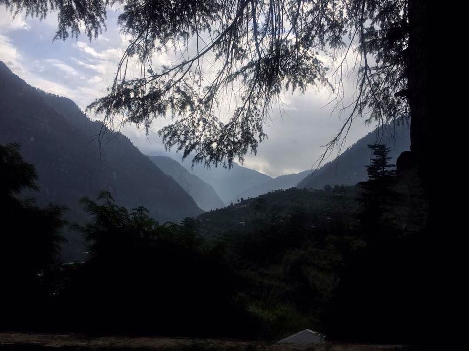 Photo of Yes you can go to heaven- Kheerganga Trek by meenal guglani
