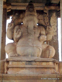 Photo of Hampi.. Land of Boulders, Ruins, History and Mythology! by anushree