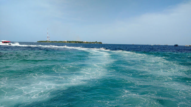 Photo of Real Maldives for the budget of Thailand 1/1 by Neelkantha Mukherjee