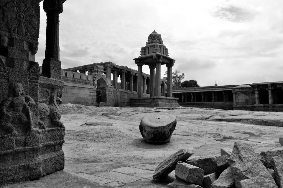 Photo of Lepakshi Nandi, Lepakshi, Andhra Pradesh, India by LonelyCanopy_Art&Travel