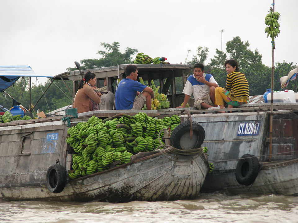 Photo of Cai Rang Floating Market, Cái Răng, Cần Thơ, Vietnam by LonelyCanopy_Art&Travel