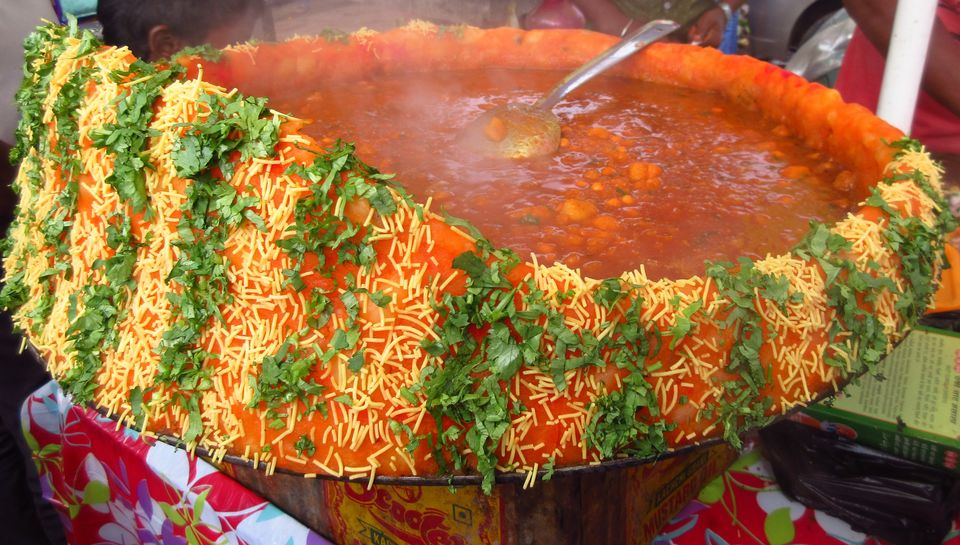 Photo of 7 Best Street Foods Under Rs 100 In Bhubaneswar, Orissa #streetfoodindia by Seema Misra
