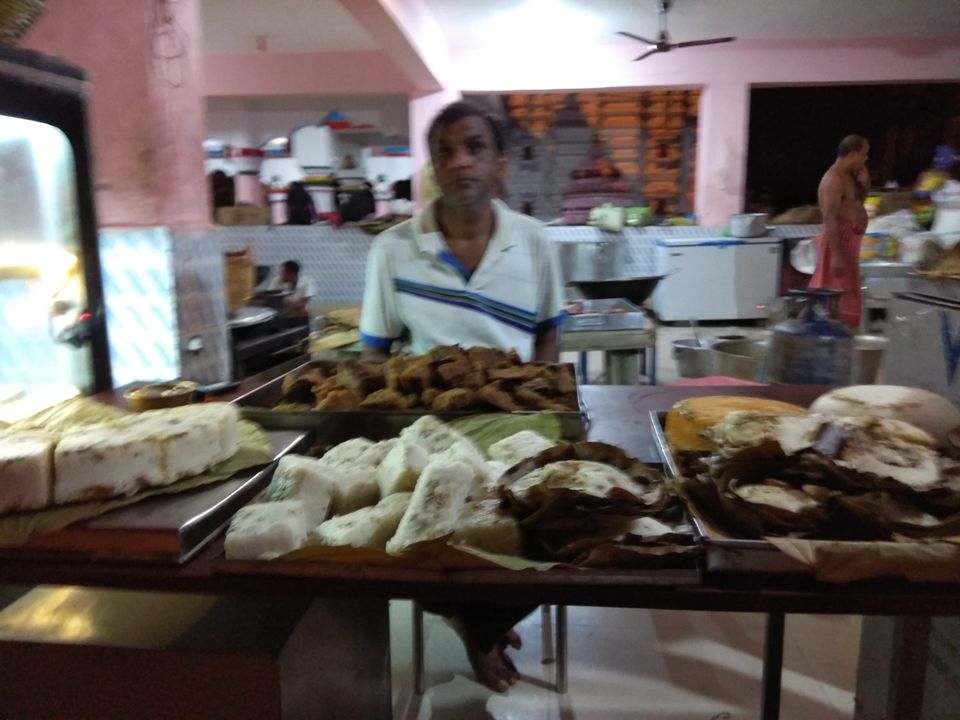 Photo of 7 Best Street Foods Under Rs 100 In Bhubaneswar, Orissa #streetfoodindia by Seema Misra