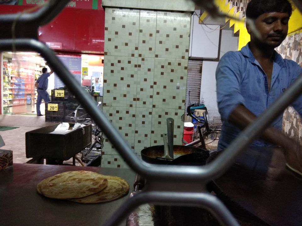 Photo of 7 Best Street Foods Under Rs 100 In Bhubaneswar, Orissa #streetfoodindia by Seema Misra