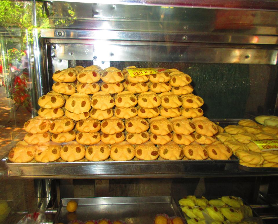 Photo of 7 Best Street Foods Under Rs 100 In Bhubaneswar, Orissa #streetfoodindia by Seema Misra