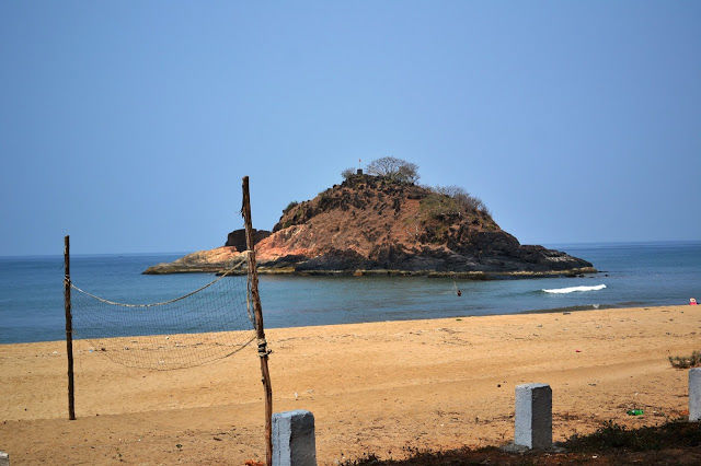 Photo of Campfire Beside the Sea - Karwar Beach Trek with Plan The Unplanned by LonelyCanopy_Art&Travel