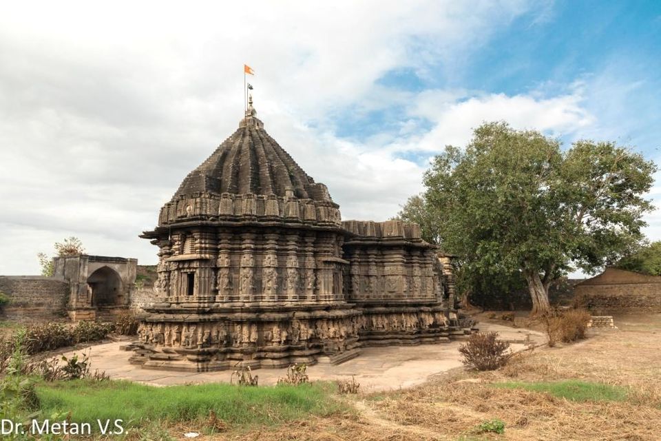 Photo of Kopeshwar Temple, Khidrapur: Architecture at its best by Dr. Vyankatesh Metan
