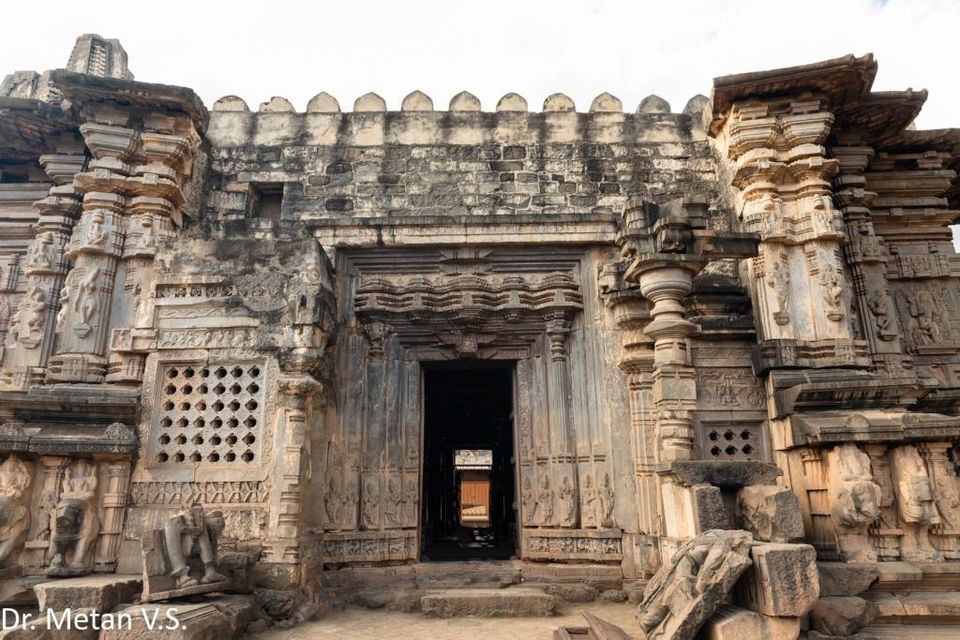 Photo of Kopeshwar Temple, Khidrapur: Architecture at its best 24/38 by Dr. Vyankatesh Metan
