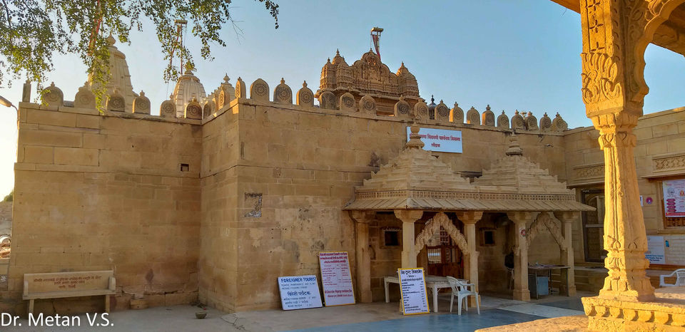 Photo of Beautiful Lodurva Jain Temple Jaisalmer 2/16 by Dr. Vyankatesh Metan