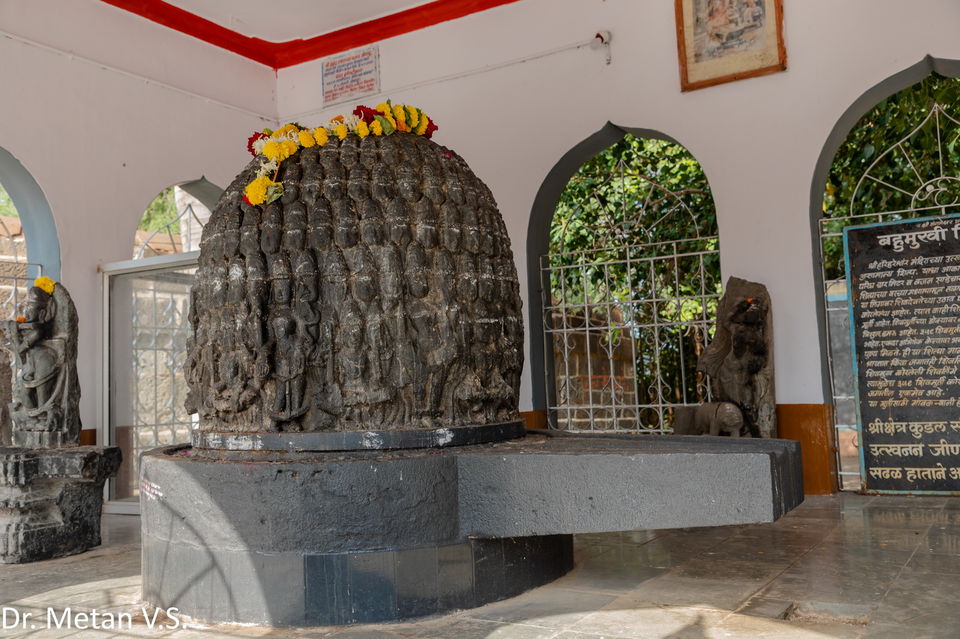 Photo of Beautiful & Ancient Shri Sangmeshwar and Shri Harihareshwar Temple, Kudal Sangam Hattarsang, Solapur 44/49 by Dr. Vyankatesh Metan