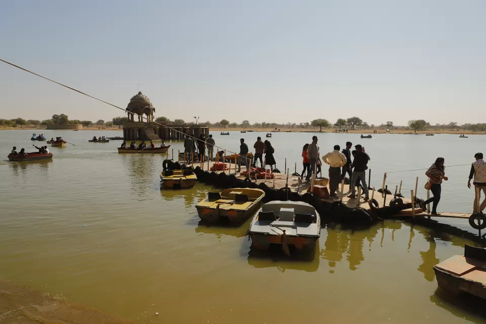 Photo of Gadisar Lake, Postal Colony, Jaisalmer, Rajasthan by Kashish Lamba
