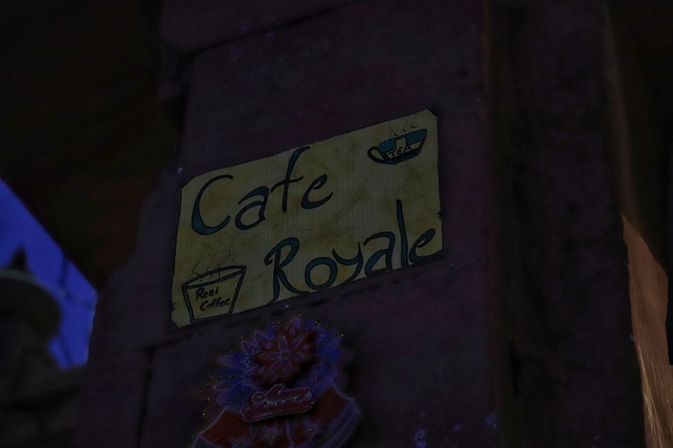 Photo of Café Royale At ClockTower, Indra Gandhi Market, Ghantaghar Market, Jodhpur, Rajasthan, India by Kashish Lamba