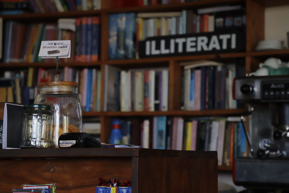 Photo of Illiterati, Jogiwara Road, Dharamshala, Himachal Pradesh, India by Kashish Lamba