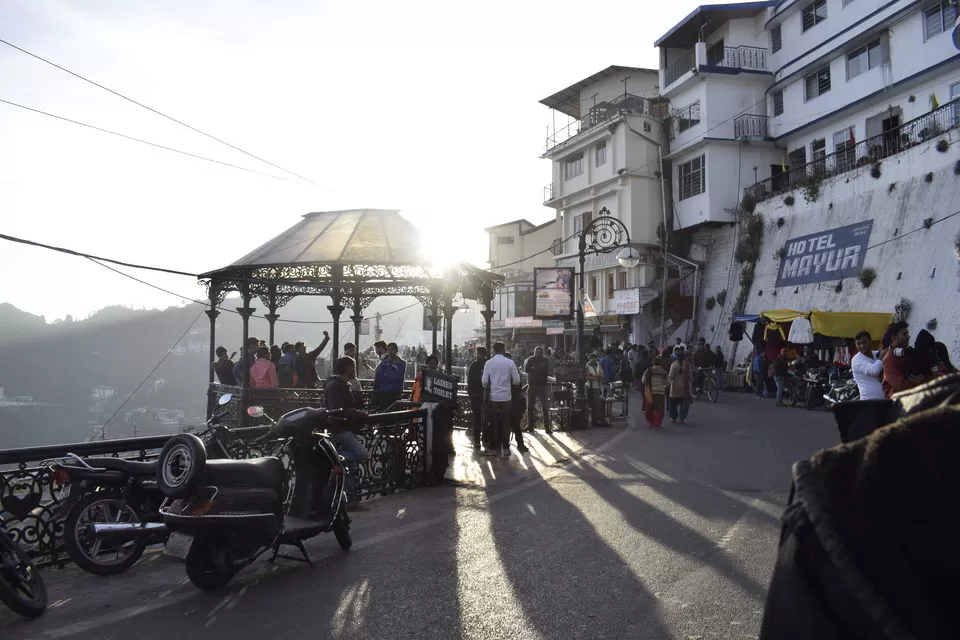 Photo of The Mall Road, Mussoorie, Uttarakhand, India by Ragul P G
