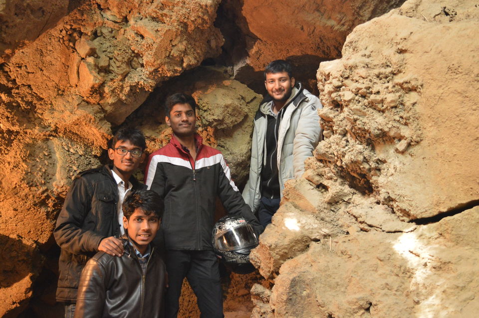 Photo of Cave Garden, Ayarpatta, Nainital, Uttarakhand, India by Ragul P G