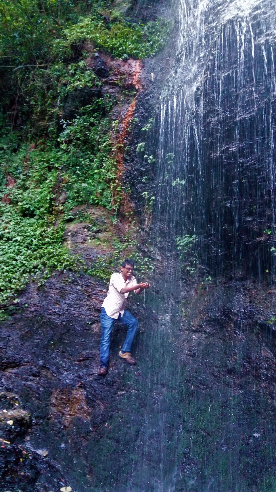 Photo of Chadwick Falls, Shimla, Himachal Pradesh, India by Ragul P G