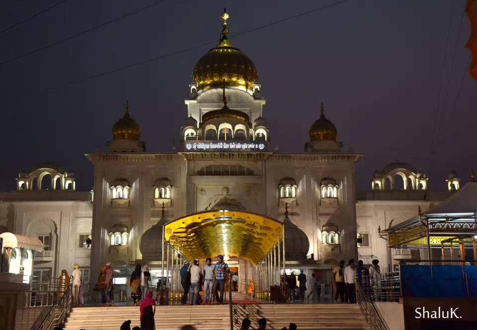 Photo of Bangla Sahib Gurudwara, New Delhi, Delhi, India by Shalu Khandelwal
