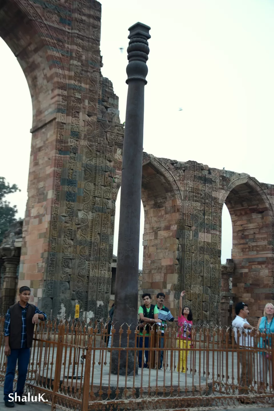 Photo of Qutub Minar, New Delhi, Delhi, India by Shalu Khandelwal