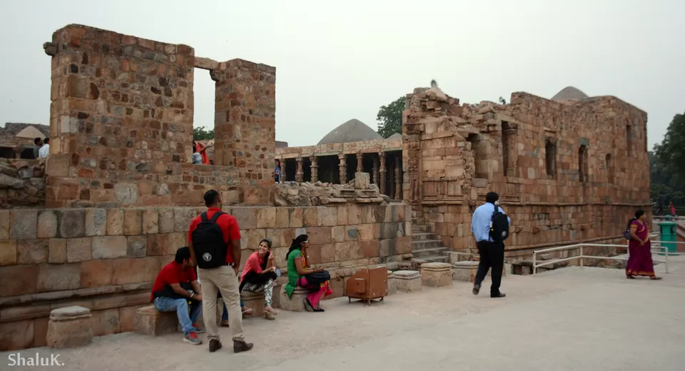 Photo of Qutub Minar, New Delhi, Delhi, India by Shalu Khandelwal