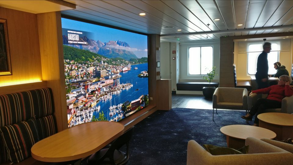 Photo of 2 reasons to Visit Tromso... 1 mainstream, another offbeat by Rwittick Dutta
