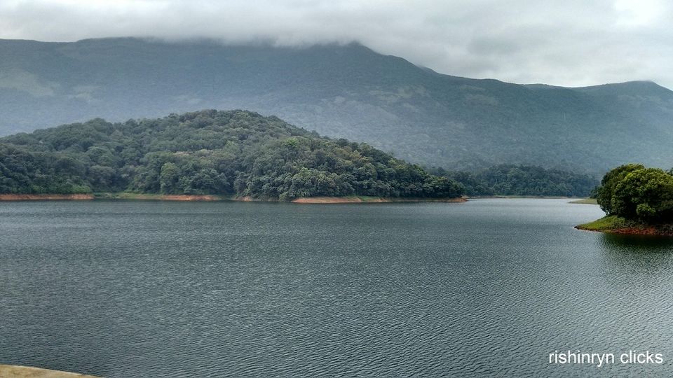 Photo of Siruvani Dam, Palakkad, Kerala, India by Rishi Narayanan